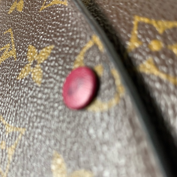 Louis Vuitton Dark Pink Emilie Wallet!! - Picture 7 of 10